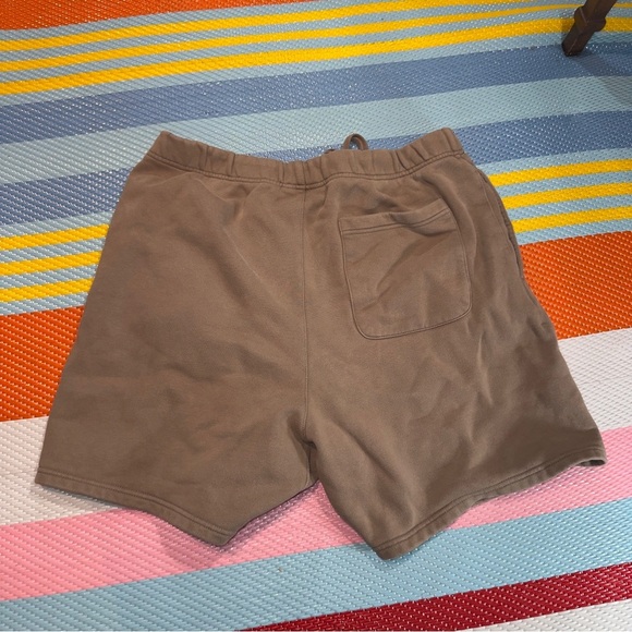 Essentials Fear Of God Taupe Brown Sweat Shorts Mens Size Large Authentic - Picture 2 of 5